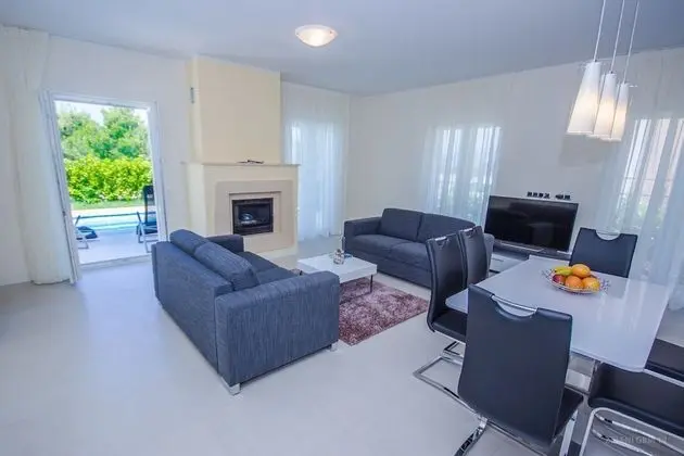 Villa with Swimming Pool, 3 Bedrooms (Hera)