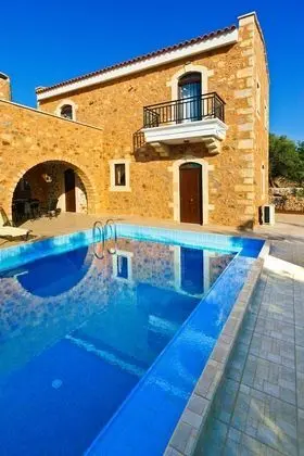 Villa, 3 Yatak Odası, Kişiye Özel Havuzlu
