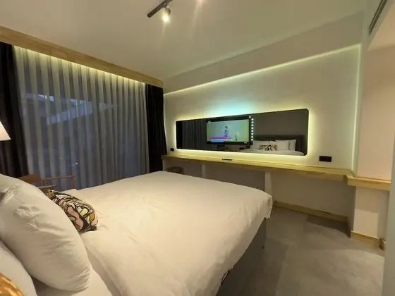 Classic Oda, 1 En Büyük (King) Boy Yatak, Sigara İçilmez, Balkon