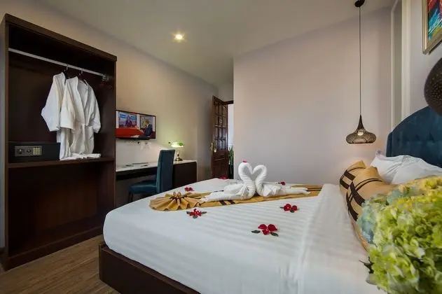 Honeymoon Oda, Şehir Manzaralı