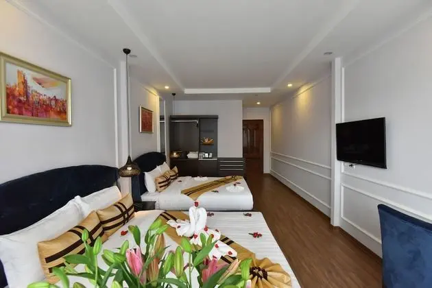 Luxury Üç Kişilik Oda, Balkon