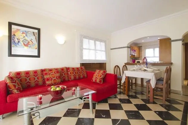 Deluxe Villa (6 people)