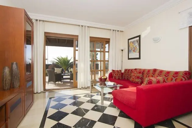 Deluxe Villa (6 people)