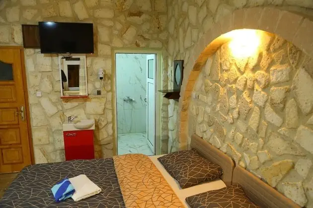Panoramic Tek Büyük veya İki Ayrı Yataklı Oda