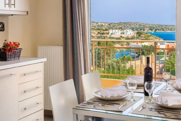 Villa, 4 Yatak Odası, Kişiye Özel Havuzlu (Electra)