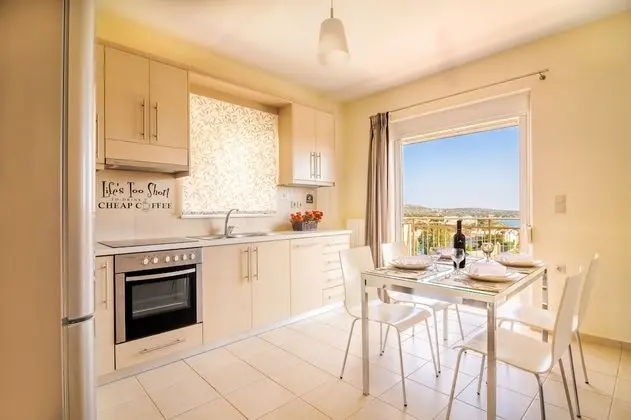 Villa, 4 Yatak Odası, Kişiye Özel Havuzlu (Electra)