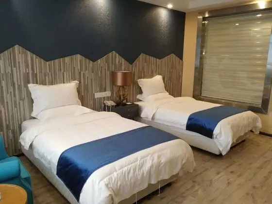 Design İki Ayrı Yataklı Oda