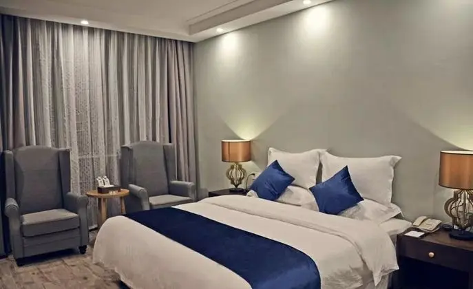 Design Tek Büyük Yataklı Oda