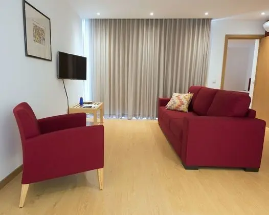 Apart Daire, 2 Yatak Odası, Küçük Mutfak