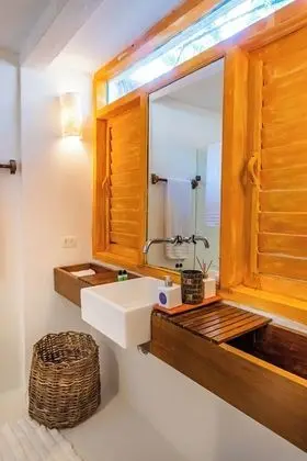 Villa, 1 Yatak Odası, Havuz Manzaralı