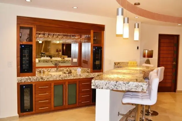 Luxury Çatı Katı Süiti (Penthouse), 4 Yatak Odası, Sıcak Su Havuzu, Okyanus Manzaralı