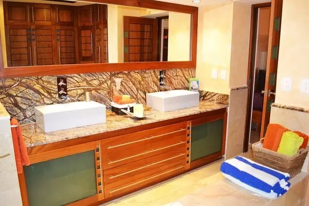 Luxury Çatı Katı Süiti (Penthouse), 4 Yatak Odası, Sıcak Su Havuzu, Okyanus Manzaralı