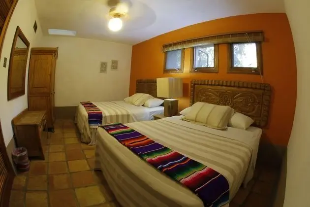 Villa, Havuz Kenarı