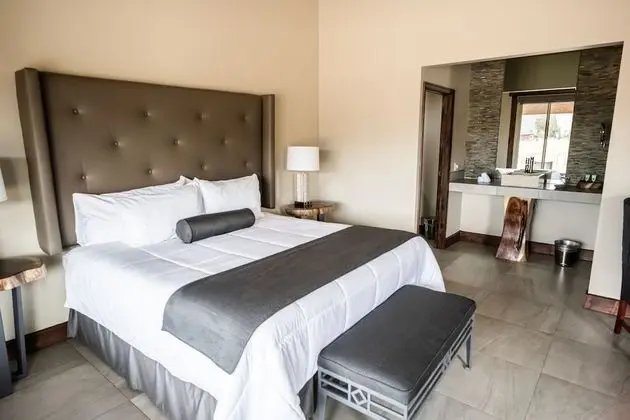Luxury Room, 1 King Bed, Vineyard View, Villa Venecia