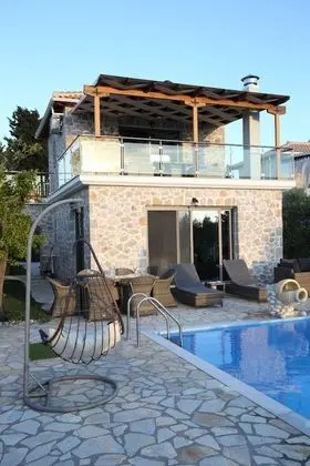 Villa, 1 Yatak Odası, Kişiye Özel Havuzlu, Deniz Manzaralı (Angela)