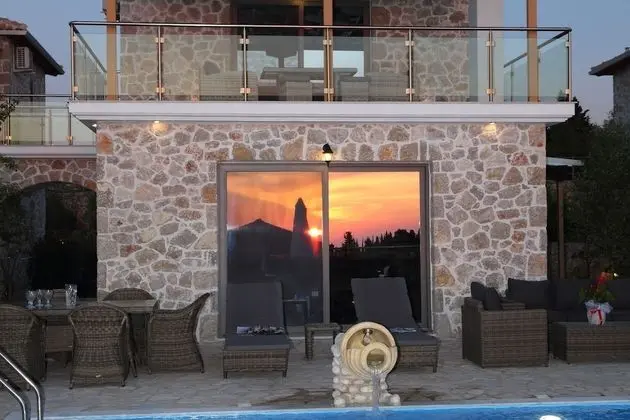 Villa, 1 Yatak Odası, Kişiye Özel Havuzlu, Deniz Manzaralı (Angela)