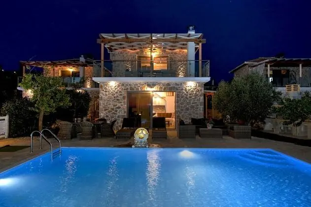 Villa, 1 Yatak Odası, Kişiye Özel Havuzlu, Deniz Manzaralı (Angela)
