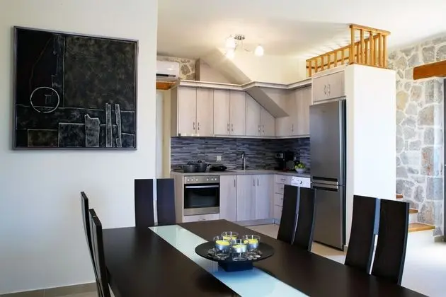 Villa, 1 Yatak Odası, Kişiye Özel Havuzlu, Deniz Manzaralı (Angela)