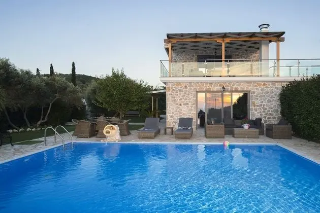 Villa, 1 Yatak Odası, Kişiye Özel Havuzlu, Deniz Manzaralı (Emily)