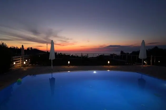 Villa, 1 Yatak Odası, Kişiye Özel Havuzlu, Deniz Manzaralı (Emily)