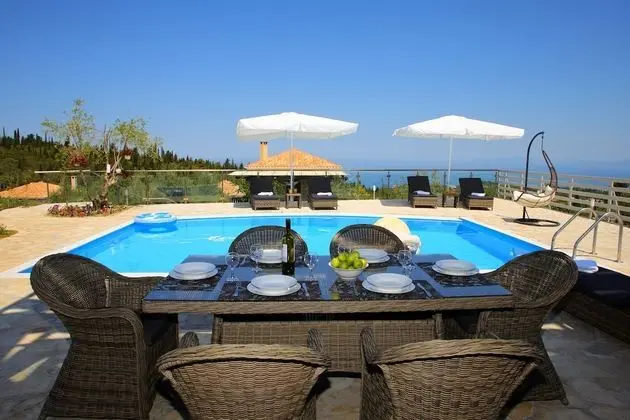 Villa, 1 Yatak Odası, Kişiye Özel Havuzlu, Deniz Manzaralı (Emily)
