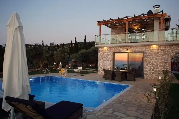 Villa, 1 Yatak Odası, Kişiye Özel Havuzlu, Deniz Manzaralı (Emily)