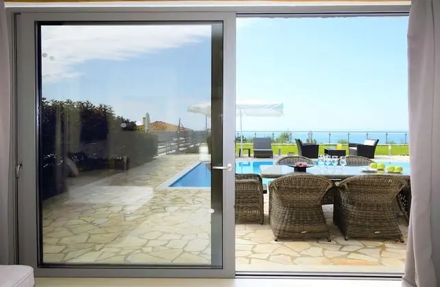 Villa, 1 Yatak Odası, Kişiye Özel Havuzlu, Deniz Manzaralı (Emily)