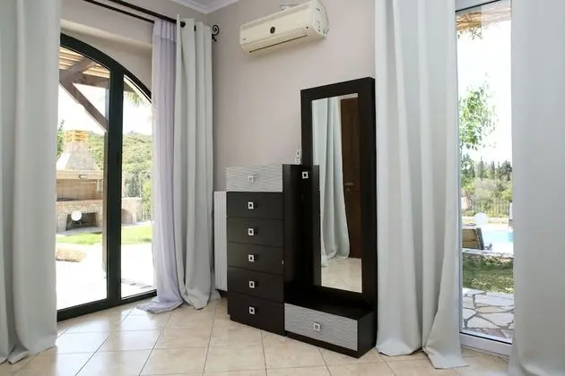 Family Villa, 3 Yatak Odası, Kişiye Özel Havuzlu, Deniz Manzaralı (Thanasis)