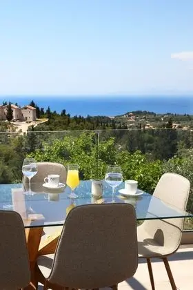 Family Villa, 3 Yatak Odası, Kişiye Özel Havuzlu, Deniz Manzaralı (Thanasis)