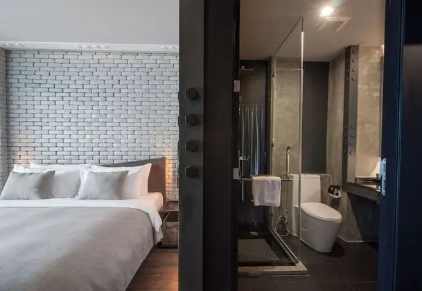 Standard Loft Room