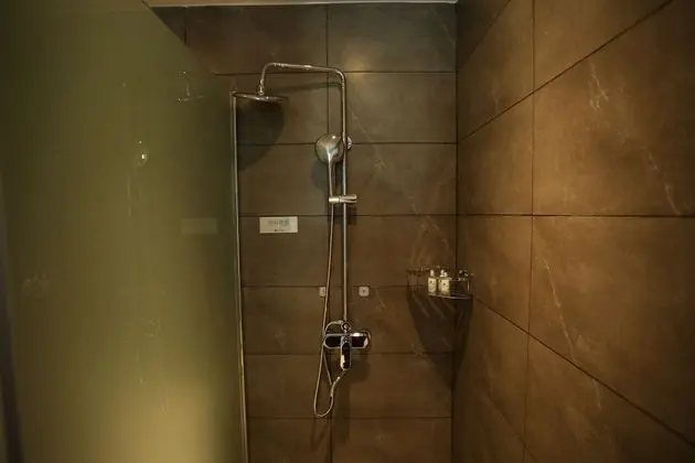 Design Tek Büyük Yataklı Oda