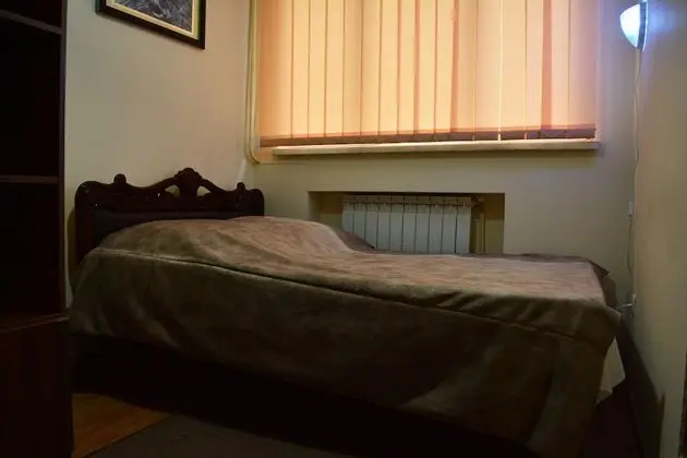 Standard Tek Büyük Yataklı Oda, Ortak Banyo