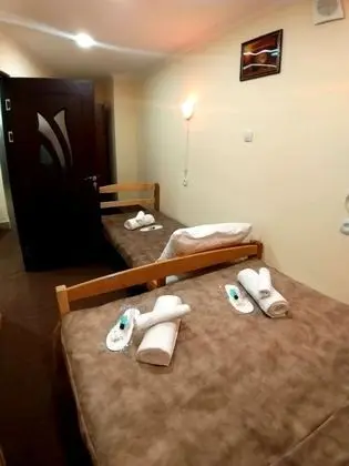 Standard Üç Kişilik Oda, Ortak Banyo