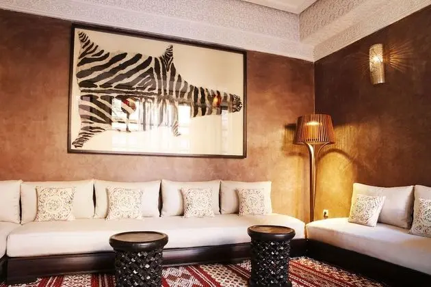 Büyük Yataklı Tek Kişilik Oda