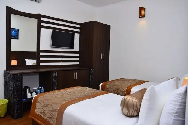 Deluxe Tek Büyük veya İki Ayrı Yataklı Oda