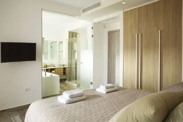Villa, 4 Yatak Odası, Kişiye Özel Havuzlu, Deniz Manzaralı (K)