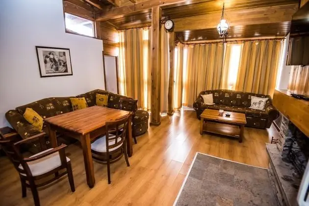 Villa, 2 Banyolu, Dağ Manzaralı