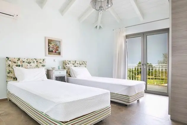 Villa (Aphrodite)