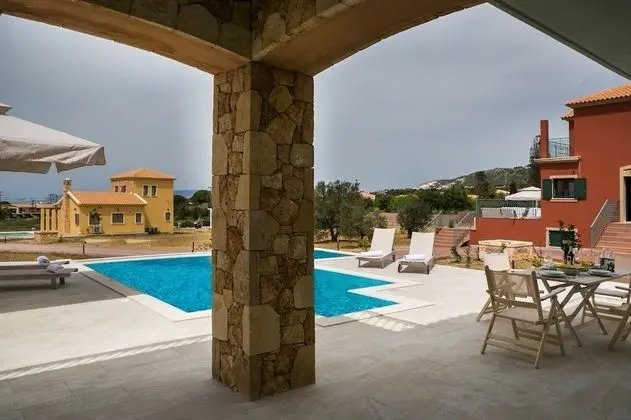 Villa (Aphrodite)
