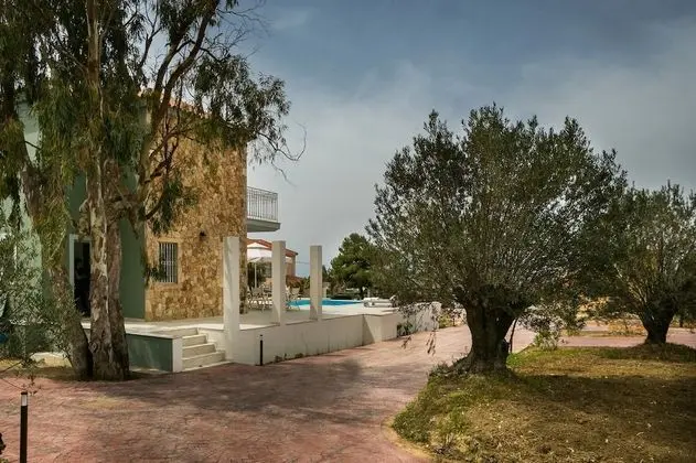 Villa (Aphrodite)