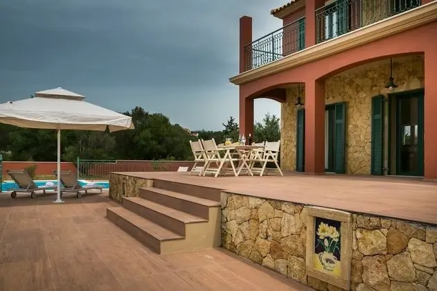 Villa (Pleiades)