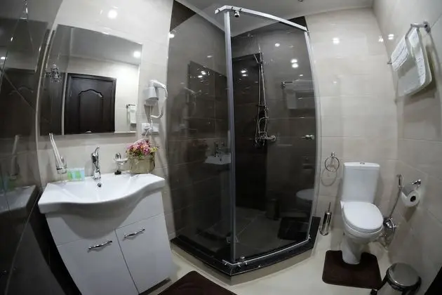 Tek Büyük Yataklı Oda