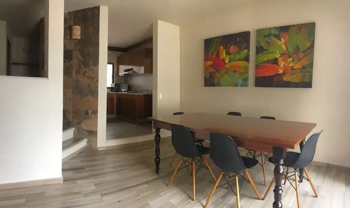 Comfort Ev, 3 Yatak Odası, Kişiye Özel Havuzlu, Havuz Manzaralı
