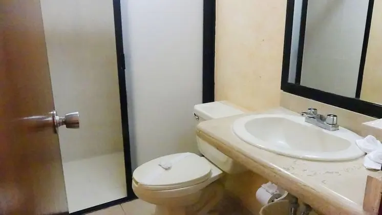 Standard Üç Kişilik Oda