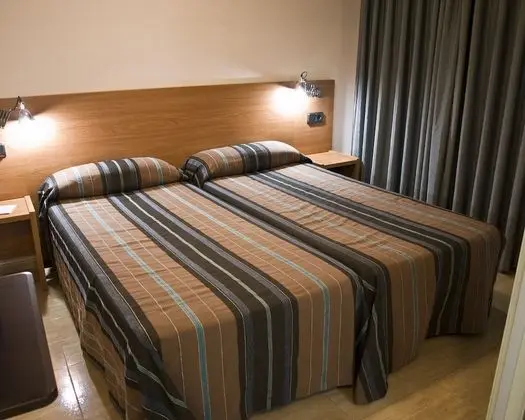 Standard Stüdyo, Balkon (3 adults)