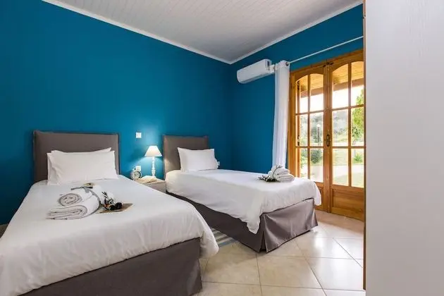 2 Villas Complex with Private Pool