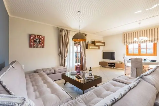 2 Villas Complex with Private Pool