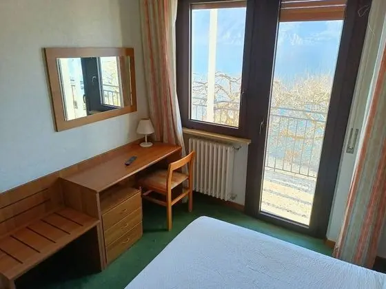 Classic Tek Büyük Yataklı Oda