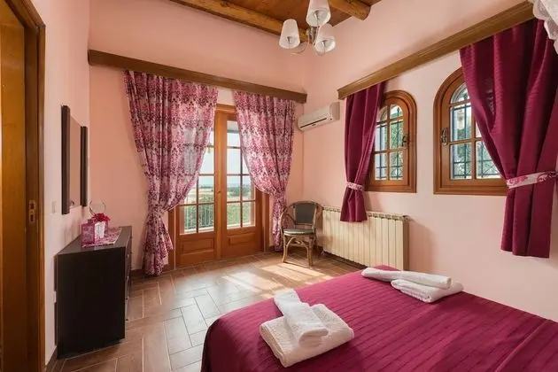 Villa, 3 Yatak Odası, Kişiye Özel Havuzlu, Deniz Manzaralı