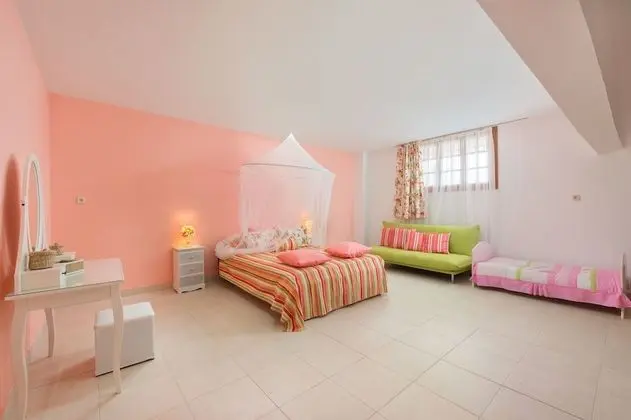 Villa, 3 Yatak Odası, Kişiye Özel Havuzlu, Deniz Manzaralı